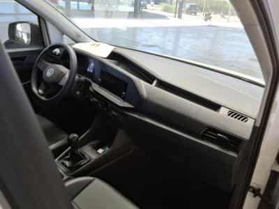 VW Caddy Cargo Maxi LWB (2025) - Photo 5