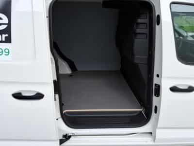 VW Caddy Cargo Maxi LWB (2025) - Photo 8