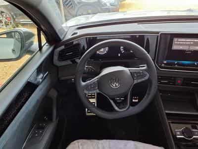 VW Tiguan R-Line 1.5 eTSI 7-Gang-DSG (2026) - Foto 8