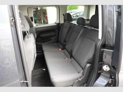 VW Caddy eHybrid Dark Label (2026) - Photo 8