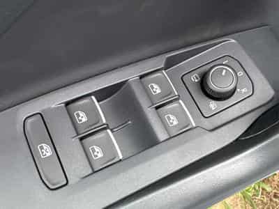 VW T-Cross R-Line Limited (2026) - Photo 11