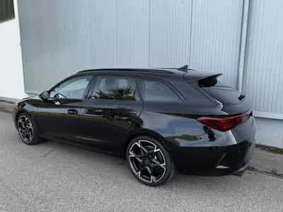 Cupra Leon 2.0 TSI 245 kW 4Drive VZ (2026) - Foto 2