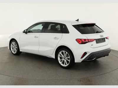 Audi A3 Sportback TFSI 110 kW S line (2026) - Photo 3