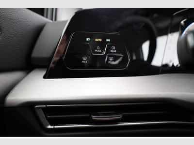 VW Golf Variant 1.5 eTSI 110 kW Life (2026) - Photo 8