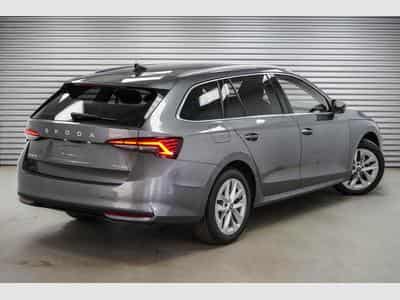 Skoda Octavia Kombi 1,5 TSI (2026) - Foto 3