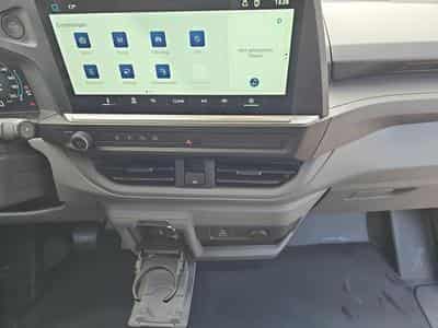 VW T7 2.0 TDI 110 kW 4MO KR (2026) - Foto 12