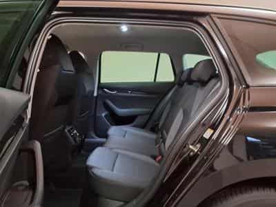 Skoda Octavia Selection 1.5 eTSI 7-Gang-DSG (2026) - Photo 10