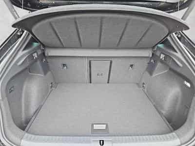 Cupra Formentor 1.5 eTSI 110 kW (2026) - Photo 14