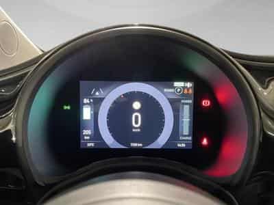 Fiat 500 500e 42 kWh LIMO (2023) - Photo 2