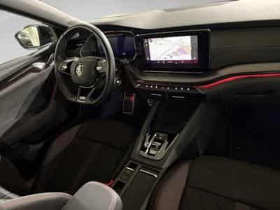 Skoda Octavia Combi 2.0 TDI 147kW RS DSG (2024) - Photo 7