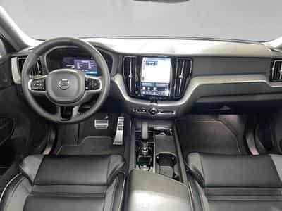 Volvo XC60 2.0 B4 P Geartronic (2022) - Photo 5