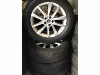 Jantes alu + Pneus é 18" 235/55 R18 100V (2026) - Foto 1