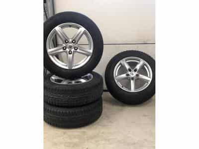 Jantes alu + Pneus é 16" 205/60 R16 92H (2026) - Photo 1
