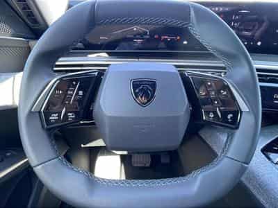 Peugeot 5008 HYBRID 145 ALLURE E-DCS6 (2025) - Photo 11