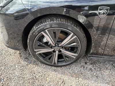Peugeot 308 1.2 HYBRID 145 GT E-DCS6 (2025) - Photo 9