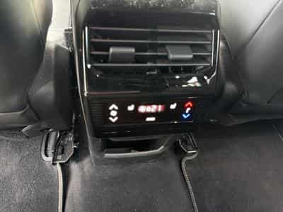Peugeot 5008 HYBRID 145 GT E-DCS6 (2025) - Photo 15