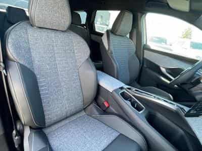 Peugeot 5008 HYBRID 145 ALLURE E-DCS6 (2025) - Photo 14