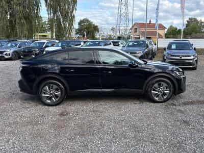 Peugeot 408 HYBRID 145 ALLURE E-DCS6 (2025) - Photo 4