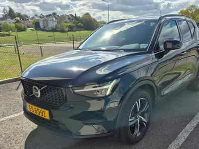 Volvo XC40 VOLVO XC40T2 automatic Essence Plus Dark (2022) - Photo 2