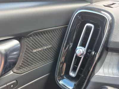 Volvo XC40 VOLVO XC40T2 automatic Essence Plus Dark (2022) - Photo 5