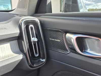 Volvo XC40 VOLVO XC40T2 automatic Essence Plus Dark (2022) - Photo 8