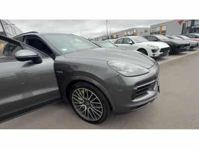 Porsche Cayenne E-HYBRID/Panorama/22/LUFT/*VOLL* (2021) - Foto 9