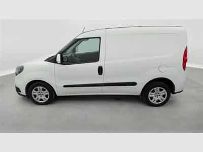 Fiat Doblo 1.6 MJET Cargo CLIM / CARPLAY (2023) - Foto 3