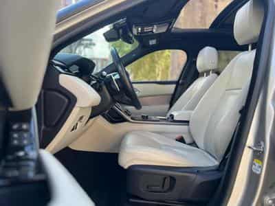 Land-Rover Range Rover Velar / AUTOMATIQUE / TOIT OUVRANT / PANO / 300 HP / SUSPENSION PN (2018) - Photo 14