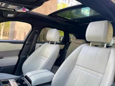 Land-Rover Range Rover Velar / AUTOMATIQUE / TOIT OUVRANT / PANO / 300 HP / SUSPENSION PN (2018) - Photo 15