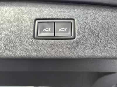 VW Tiguan 2.0 TDI DSG 7 PLACES CARPLAY SIEGE CHAUFFANTS BLUETHOOT TOIT (2019) - Photo 11