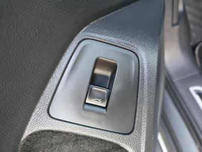 VW Tiguan 2.0 TDI DSG 7 PLACES CARPLAY SIEGE CHAUFFANTS BLUETHOOT TOIT (2019) - Photo 14