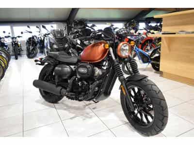 Hyosung Aquila BOBBER V-TWIN (2022) - Photo 6