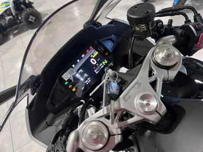 CF Moto 675 SR-R (2026) - Photo 7
