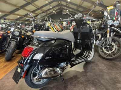 Vespa GTS 310 Classica (2026) - Photo 3