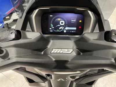 Piaggio MP3 (2026) - Photo 8