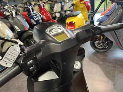 Lambretta V-125 Special (2026) - Photo 6