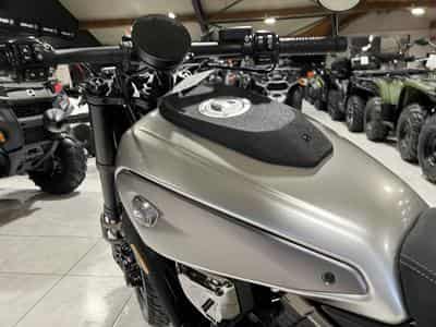 QJmotor SRV 600 V4 (2026) - Photo 6