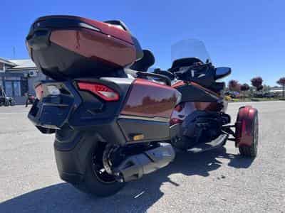 BRP Can-Am Spyder SEA TO SKY (2026) - Photo 4