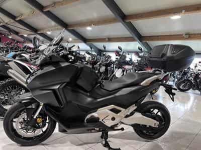 Honda Forza 750 (2023) - Photo 4