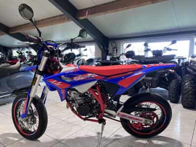 Beta RR Motard 125 RACE (2026) - Photo 4