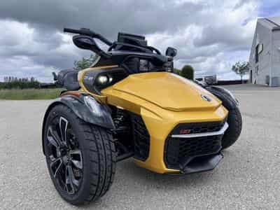 BRP Can-Am Spyder 1330 (2026) - Photo 1