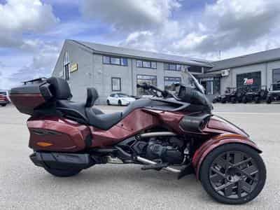 BRP Can-Am Spyder LTD SPECIAL SERIES (2026) - Photo 2