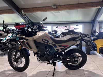 Benelli BKX 300 (2026) - Photo 3