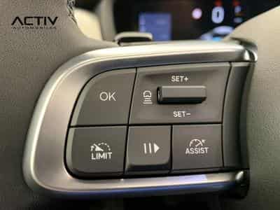 Jeep Avenger 1.2 Turbo T3 110 ch e-Hybrid BVR6 Summit (2026) - Photo 8