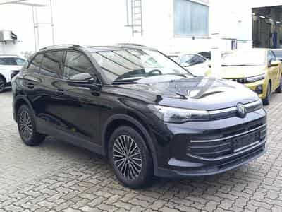 VW Tiguan LED+ Nav Pano (2026) - Photo 3