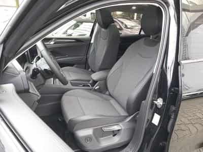 VW Tiguan LED+ Nav Pano (2026) - Photo 9