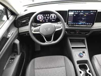 VW Tiguan LED+ Nav Pano (2026) - Photo 7