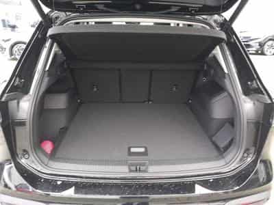 VW Tiguan LED+ Nav Pano (2026) - Photo 11