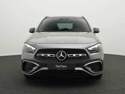 Mercedes GLA 220 4MATIC (2026) - Foto 2