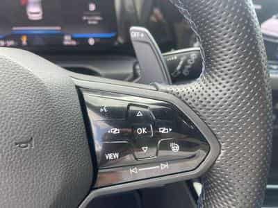 VW Golf (2023) - Photo 11